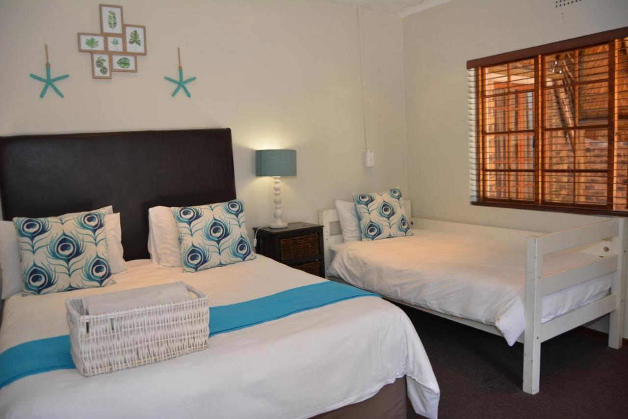 Aero Guest Lodge Kempton Park Exterior photo