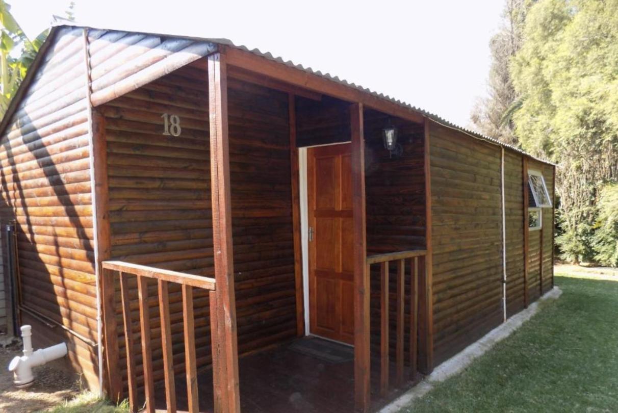Aero Guest Lodge Kempton Park Exterior photo